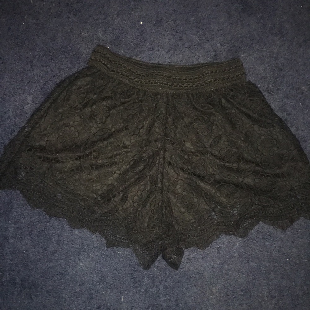 black lace shorts